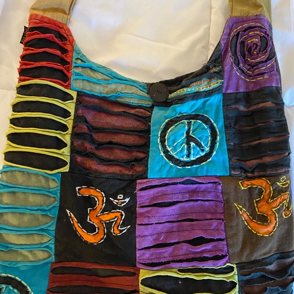 Colorful Patchwork Shoulder Bag - Picture 4 of 8